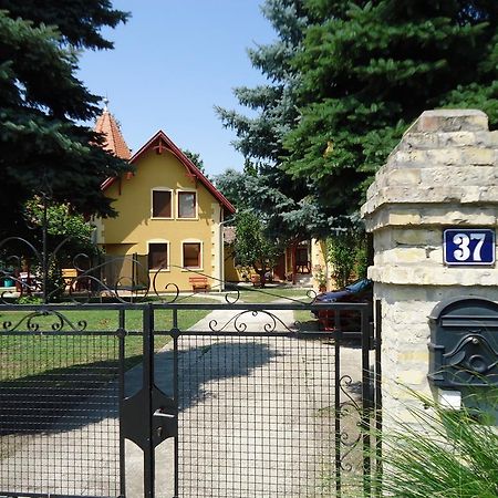 Prenociste Vila Stara Breza Palić المظهر الخارجي الصورة