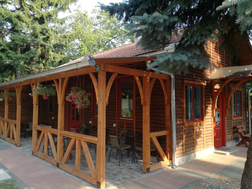 Prenociste Vila Stara Breza Palić المظهر الخارجي الصورة