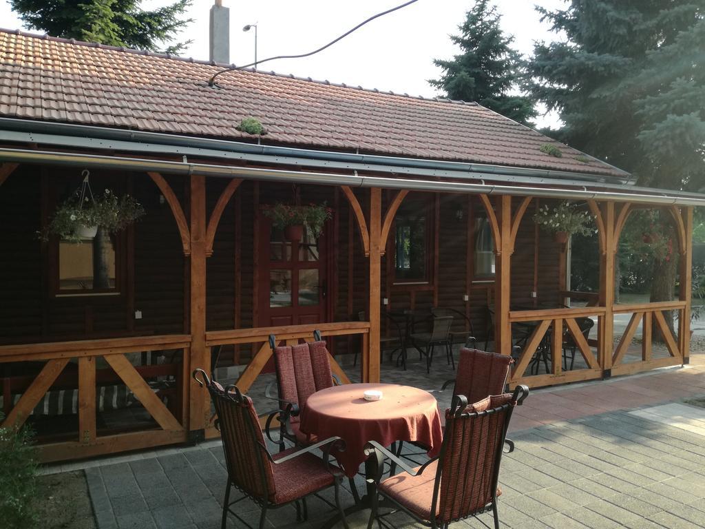 Prenociste Vila Stara Breza Palić المظهر الخارجي الصورة